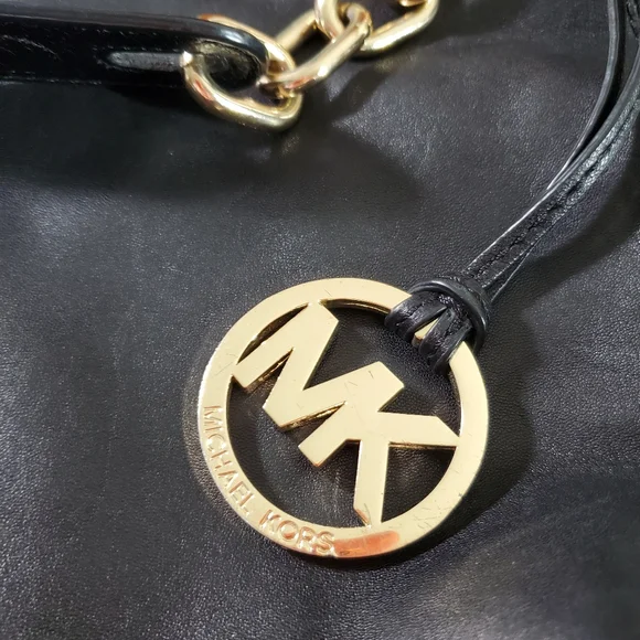 🛑SOLD🛑 Michael Kors 12x9x4" Shoulder Bag Black Soft Leather Double Handle - Picture 5 of 8